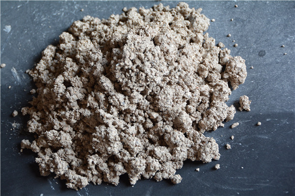 莫来石微膨胀耐火可塑料